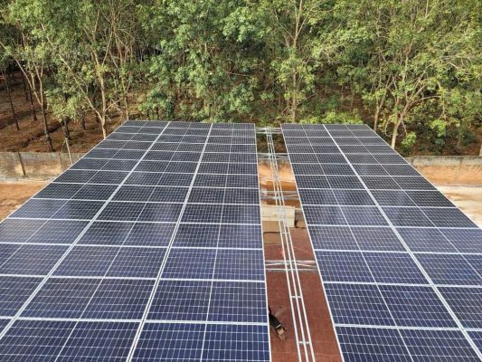 điện năng lượng mặt trời quận 10