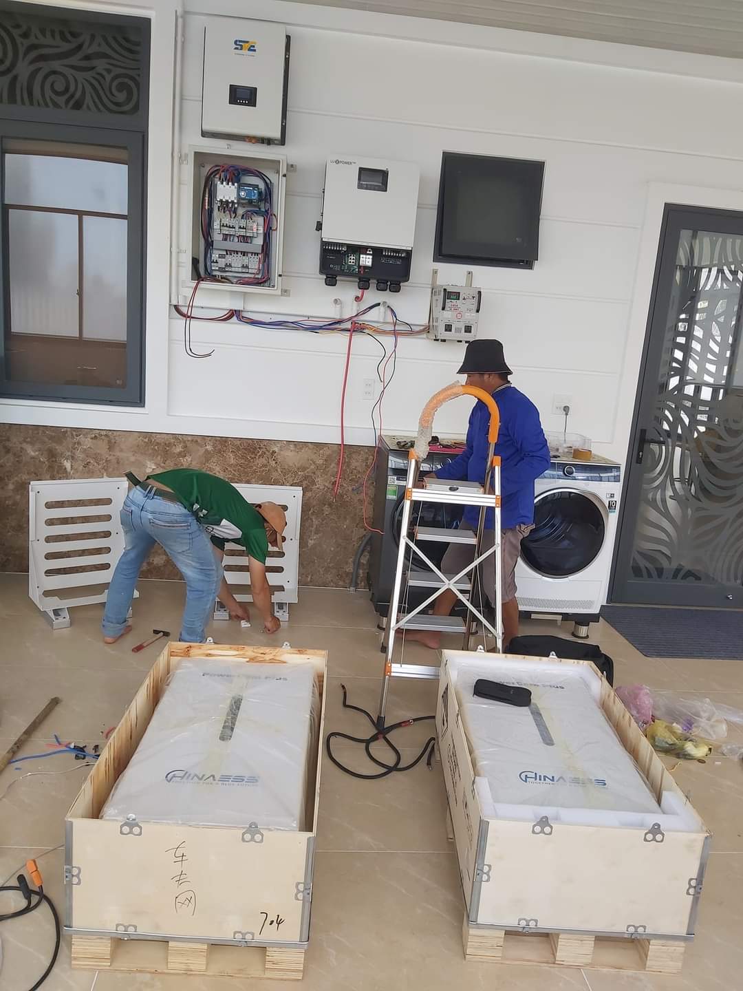 Lắp Đặt Điện Năng Lượng Mặt Trời Tại Vĩnh Hưng Long An