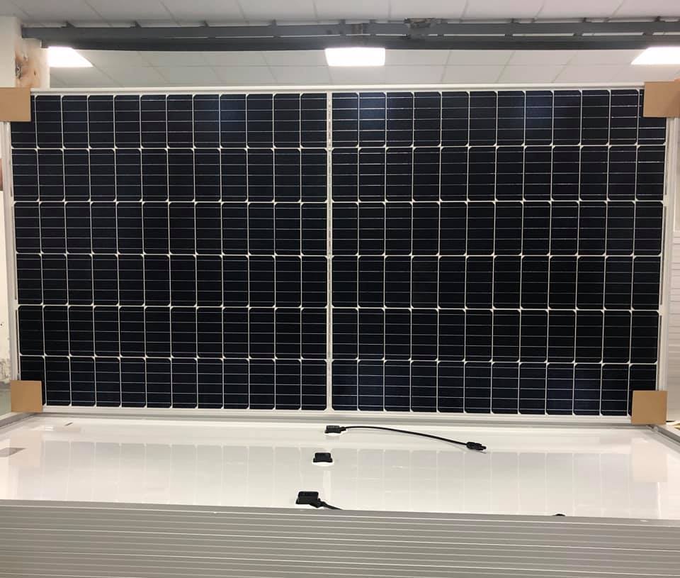 Tấm Pin Năng Lượng Mặt Trời JA solar 440W
